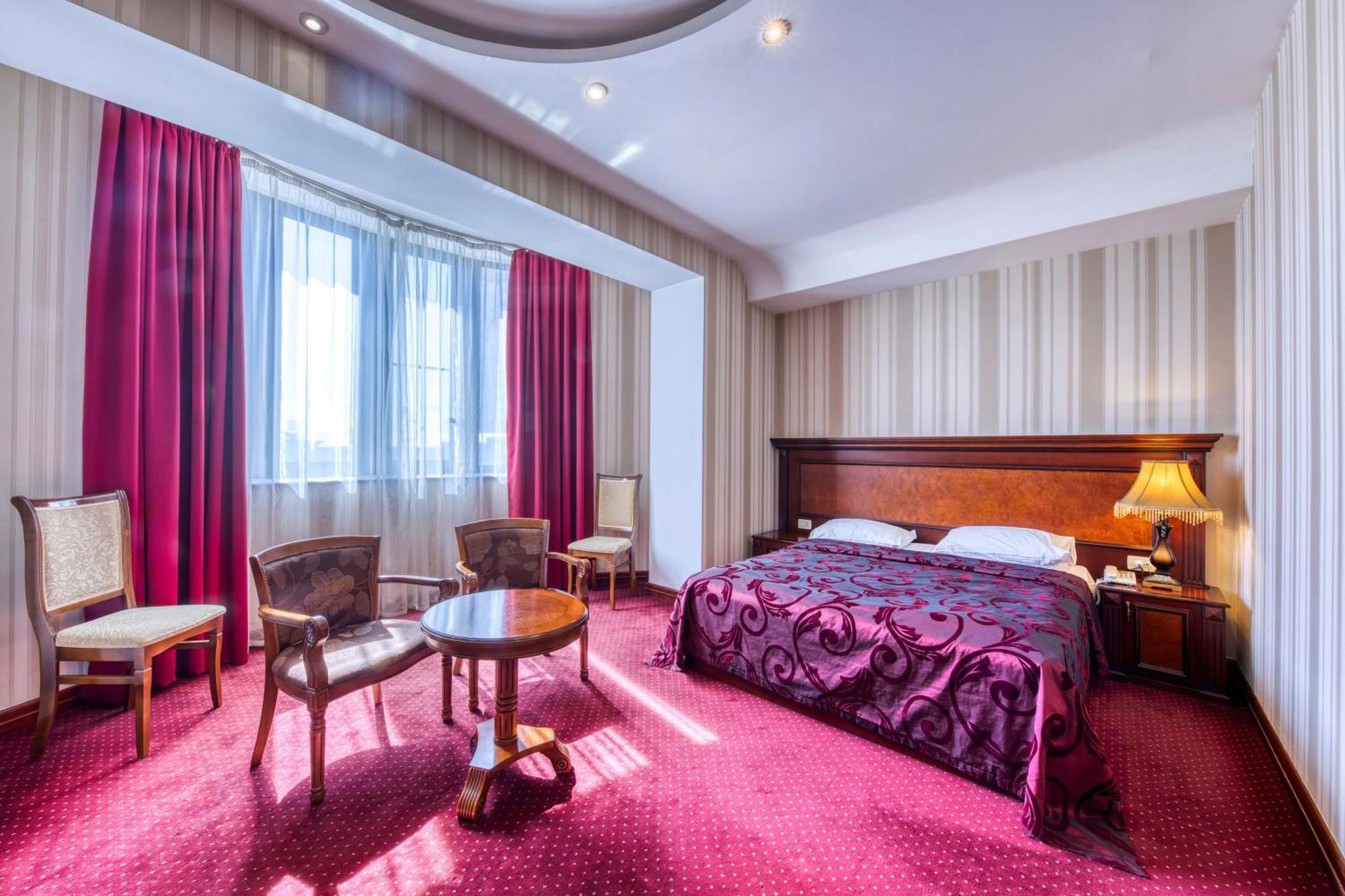 Spa Hotel Grace Forum Jerevan Rom bilde