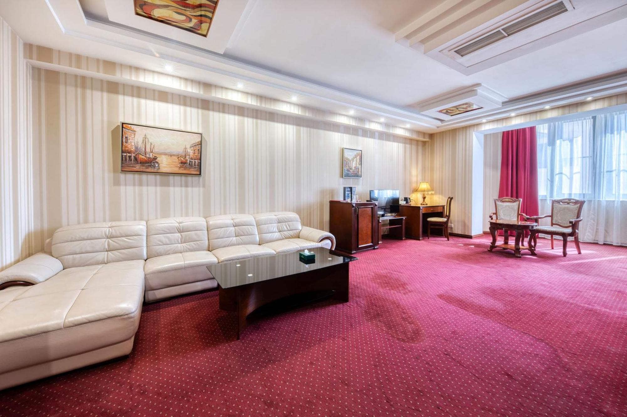 Spa Hotel Grace Forum Jerevan Rom bilde